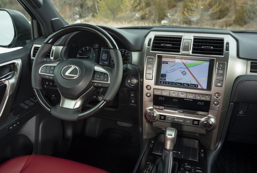 Торпедо Lexus GX460 Overland Concept 2020 года  (фото 20 из 26)